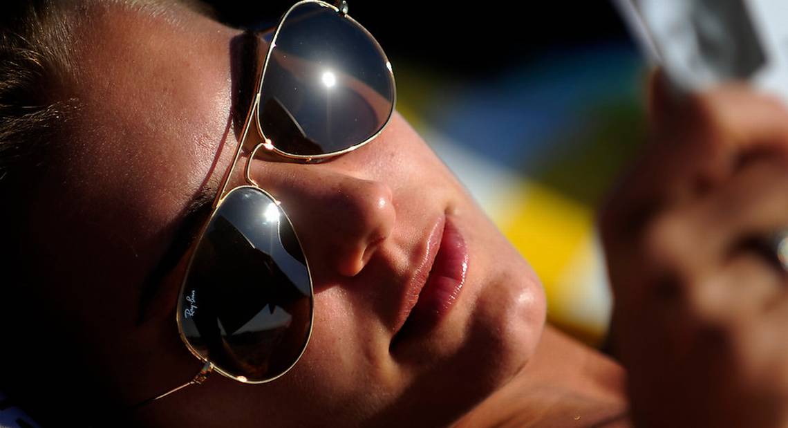 Luxottica: la desconocida compañía italiana que controla el mercado mundial  de las gafas de sol